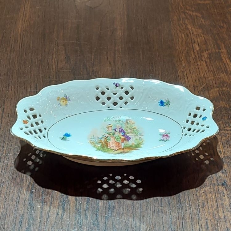 德國巴伐利亞手繪通花陶瓷碟